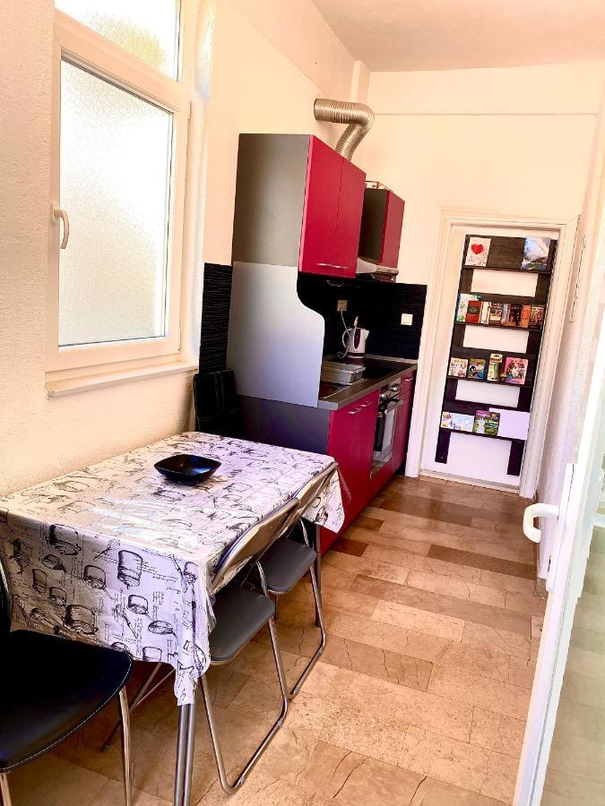 Apartment Carevic Baška Voda Exteriér fotografie