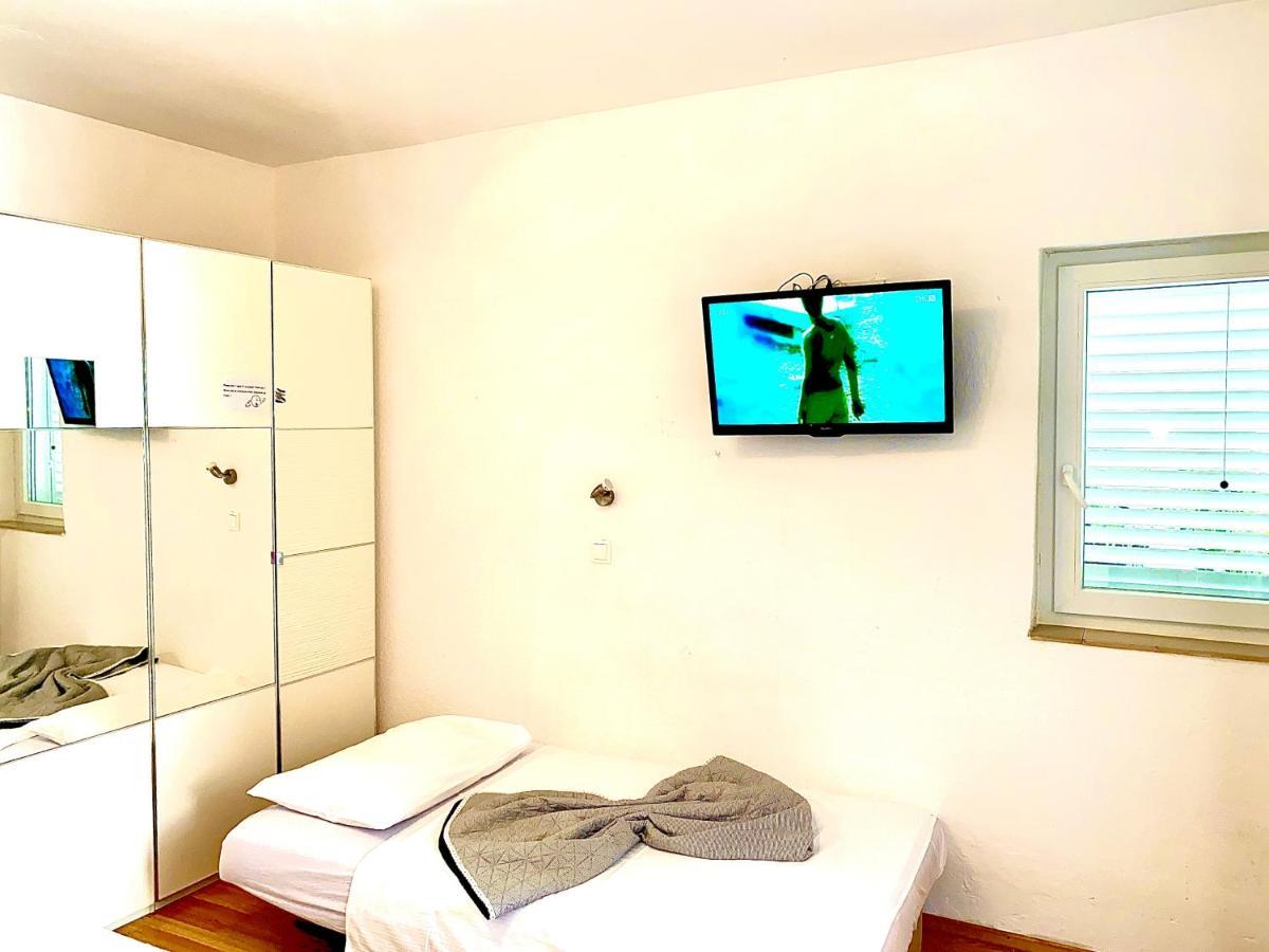 Apartment Carevic Baška Voda Exteriér fotografie